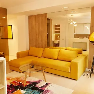 Vernescu Luxury 2 Apartament