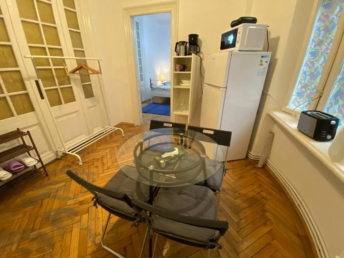 Union Square Sweethome Bucarest