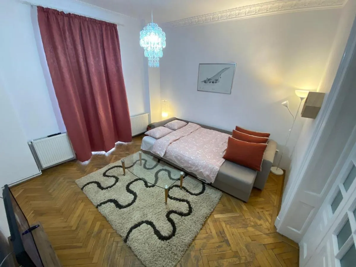 Union Square Sweethome Bucarest 0*,